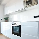 Precioso Con Piscina En