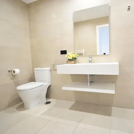 Precioso Con Piscina En Lejlighed