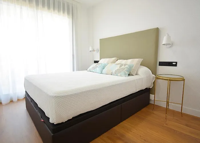 Precioso Con Piscina En Appartement